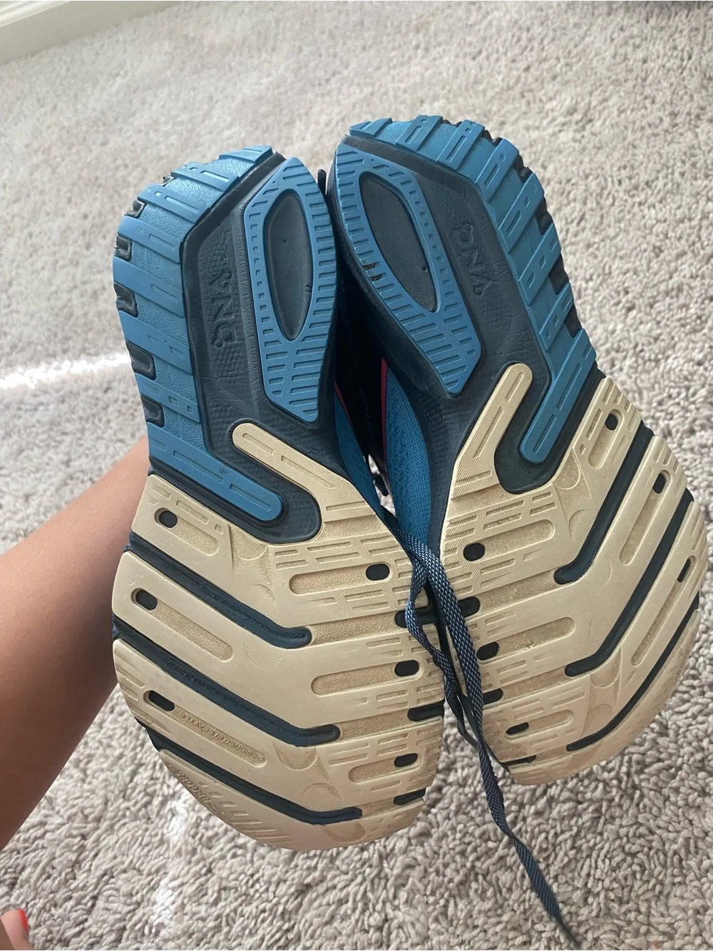 Brooks launch 10 navy blue sneakers